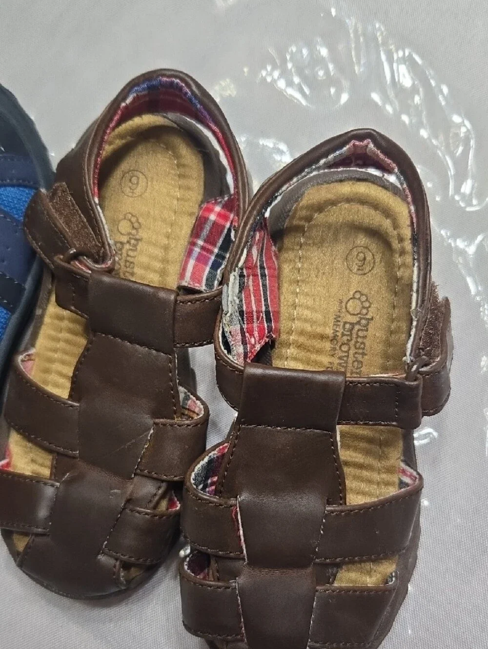 Buster Brown Brown Leather-Look Kids Sandals & Oshkosh Blue Sandals.